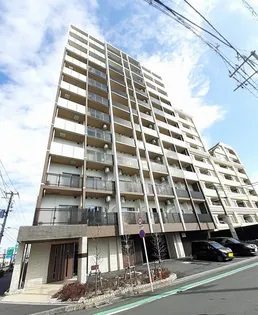 ラ プレミア ビラージュ【3階】の外観