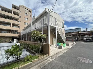 レオパレスラインホルト立石【1階】の外観