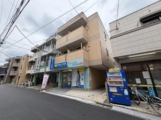 LAZOS・K ーラソス・ケイー【3階】の外観