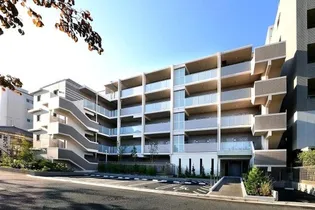 PLUM VILLAGE【5階】の外観