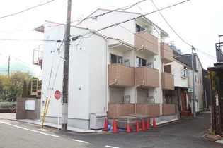 ビバーチェ柳沢【2階】の外観