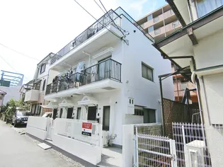 ラビアンローズ【2階】の外観