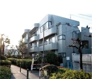 パークサイドフラット三茶【1階】の外観