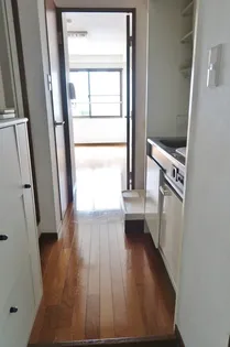 シャルレ早稲田【2階】の内装