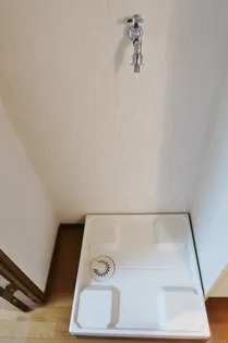 シャルレ早稲田【2階】の内装