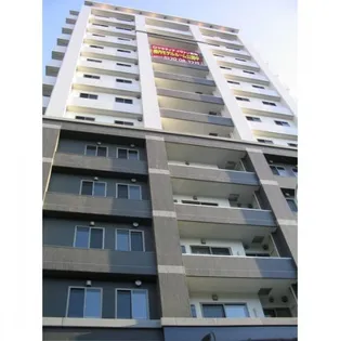 東京都渋谷区初台1丁目【マンション】の外観