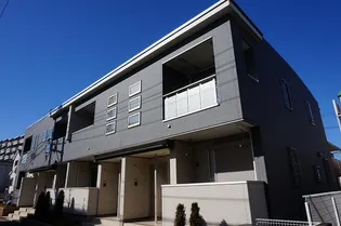 アン・ミケーリア【2階】の外観