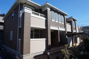 フルール ド スリジェ【2階】の外観