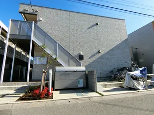 リブリ・Y&S【1階】の外観