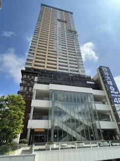 東京都荒川区西日暮里2丁目【マンション】の外観