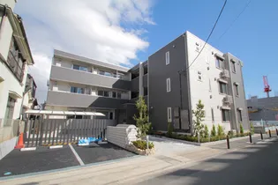 LUCIA(ルチア)【2階】の外観