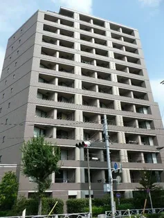 ドゥーエ学芸大学【4階】の外観