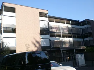 レオパレスゼルコヴァ【1階】の外観