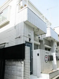 東京都新宿区北新宿3丁目【アパート】の外観