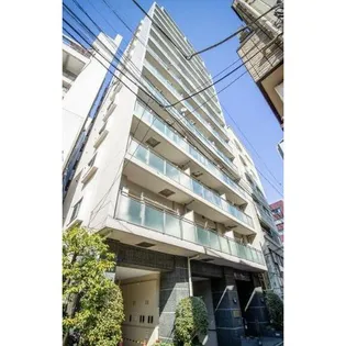 グランアビテ四谷三丁目ステーションフロント【3階】の外観