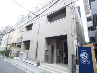 ルミエール西新宿【2階】の外観