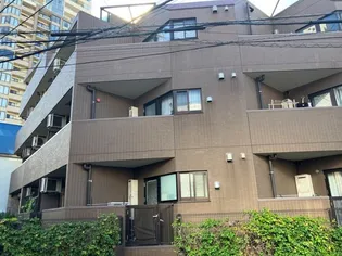 ベルヴィラージュ目黒【1階】の外観