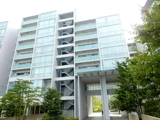 ガーデニエール砧レジデンス【5階】の外観