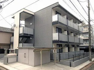 レオパレスプランタン【3階】の外観