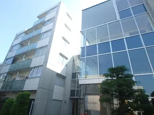 シャレール広尾 1号棟【3階】の外観