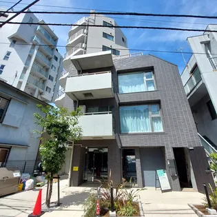 東京都港区西麻布1丁目【マンション】の外観