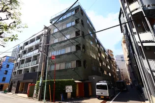 東京都港区西麻布4丁目【マンション】の外観