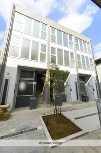 サリースマイル参番館【2階】の外観