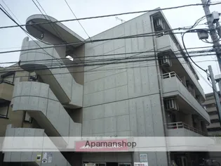 シャトル聖 三鷹【2階】の外観