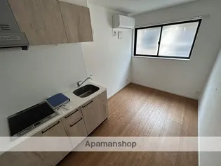 ソルナクレイシア吉祥寺【2階】の居間