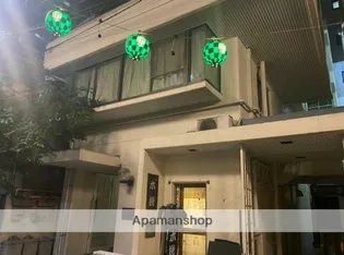 東京都中野区中野5丁目【マンション】の外観