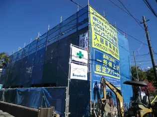 レオネクストシオン北沢【1階】の外観