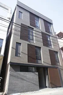 シャリエール住吉【1階】の外観