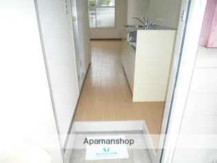 ドエル・みずき【1階】の玄関