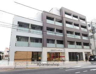 トラッセルズの画像