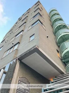 ツインパレス【3階】の外観