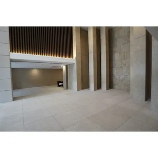 ミッドガーデン赤坂氷川【2階】の外観