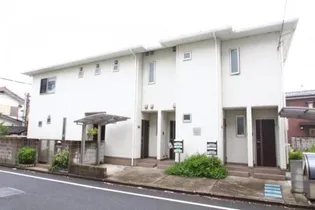 ウィステリア砧の画像