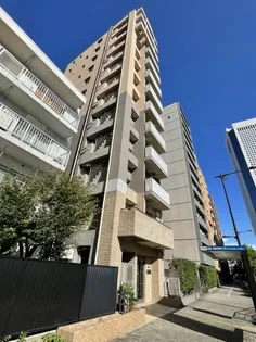 スカイコート初台【3階】の外観