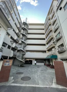 東京都世田谷区三軒茶屋1丁目【マンション】の外観