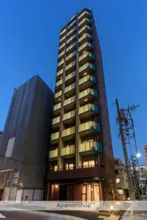 東京都港区新橋5丁目【マンション】の外観