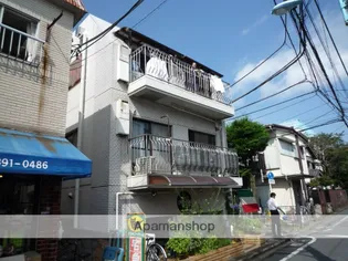 シブヤハイツ【2階】の外観