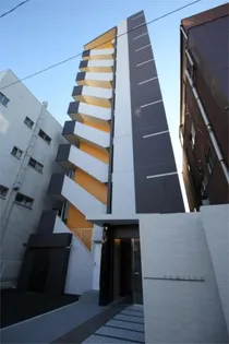 ファミーユの画像