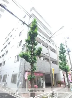 クイーンズコート福住【3階】の外観