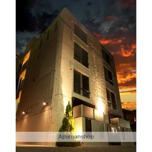 東京都世田谷区松原6丁目【マンション】の外観