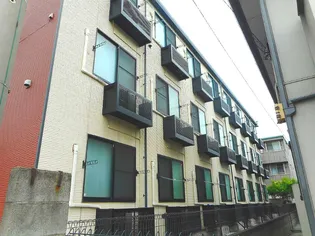 レオパレスサニー川崎【1階】の外観