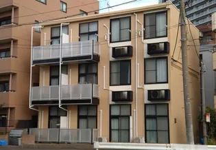 レオパレスREVUE【2階】の外観