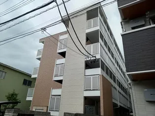 レオパレスリヴェール【4階】の外観