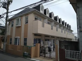 レオパレス5&5【2階】の外観