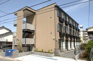 レオパレスクリムゾン矢口【3階】の外観