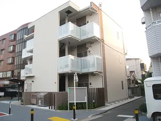 レオネクストシルクパレス【1階】の外観